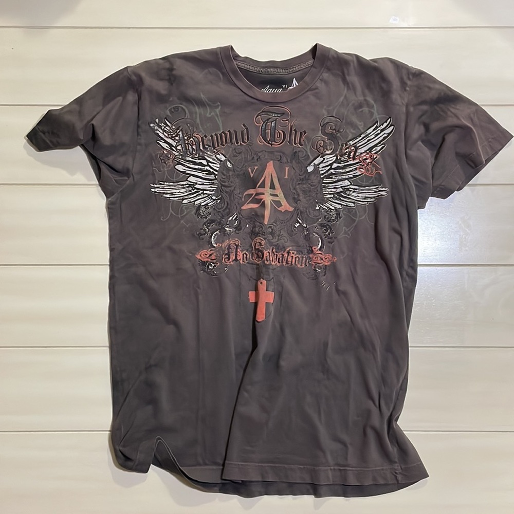 Men’s Buckle Aqua Vi Black And Maroon Vintage Graphic T-Shirt